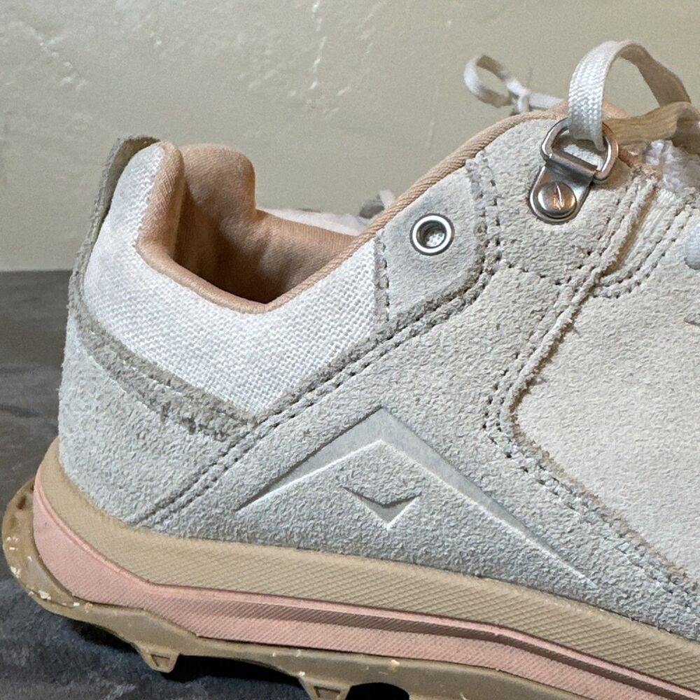 Altra Women’s Running Shoes 10.5 Duratread Lone Peak Alpine Trail Off White - Picture 5 of 9
